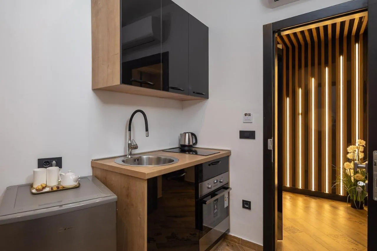 Top Rooms Split 0*,  Croatie
